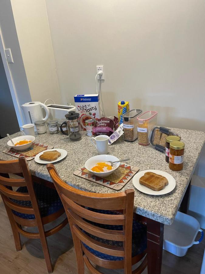 Swanson-Waitakere Stay In Scenic Sunrise Auckland Exterior foto